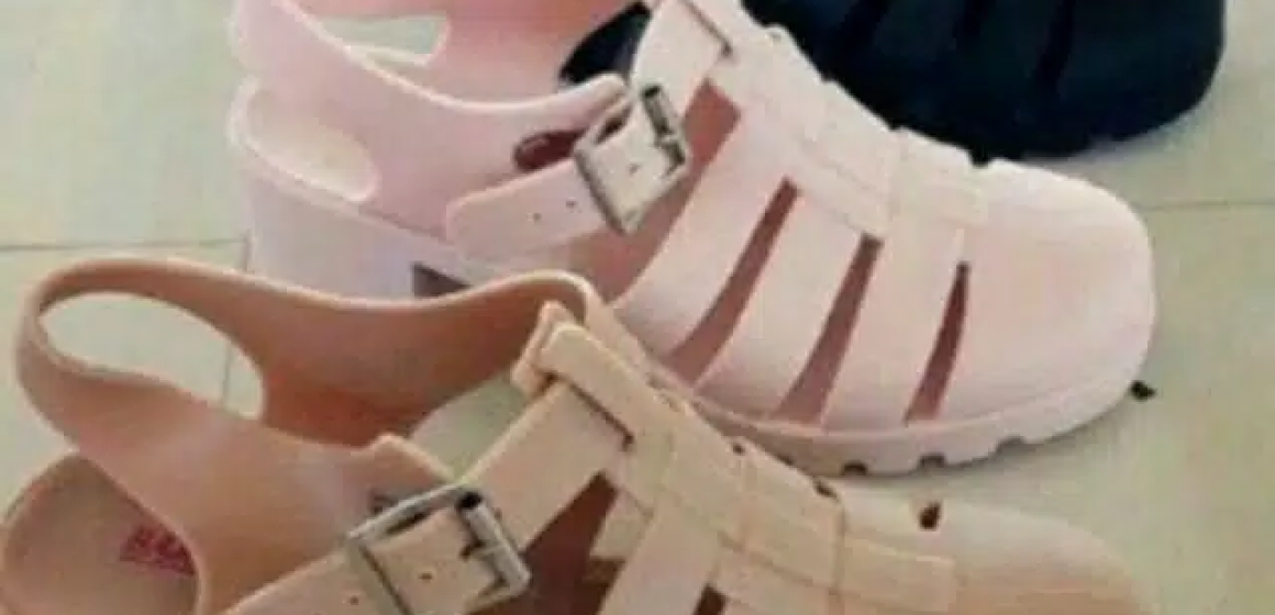 Sepatu Jelly Hak Merek Bara Bara5