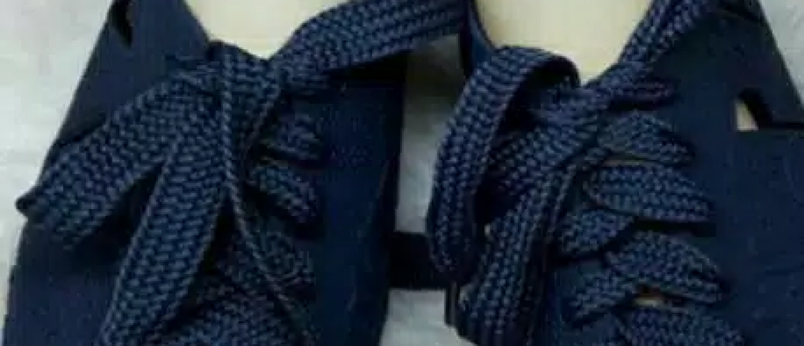 Sepatu Kets Tali Besar Merek Bara Bara