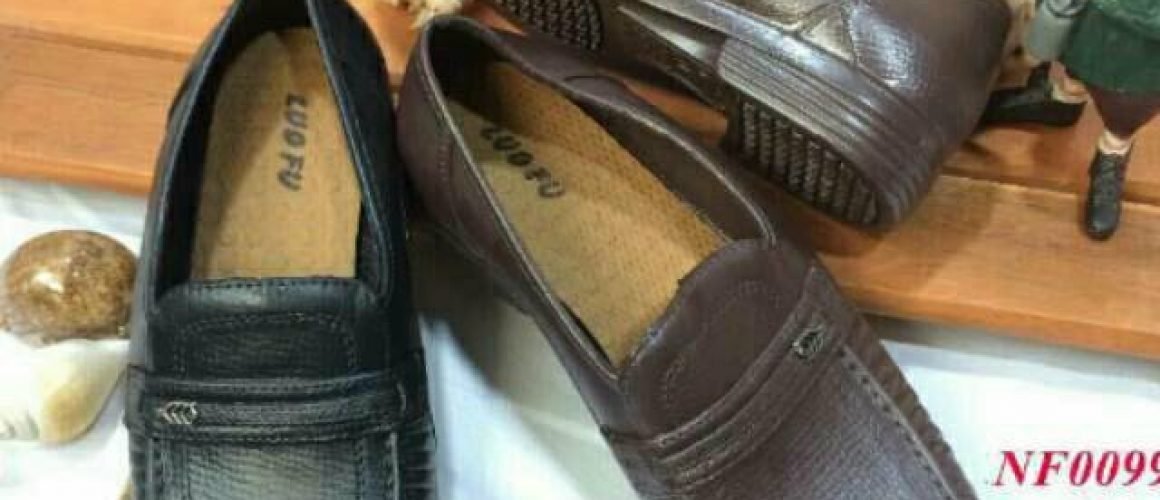 Sepatu Karet Pantopel Pria IMPORT