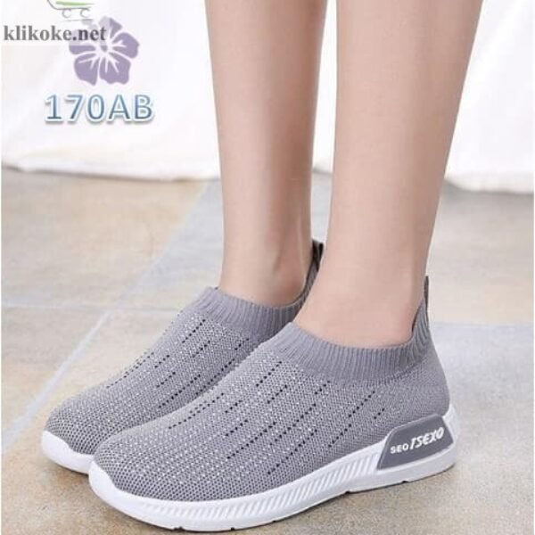 Sepatu Wanita Slipon Sock Rain 170