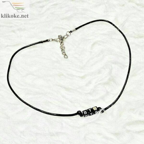 Kalung Monochrome Hitam-2