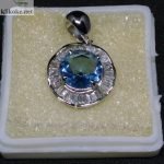 Liontin Blue Topas
